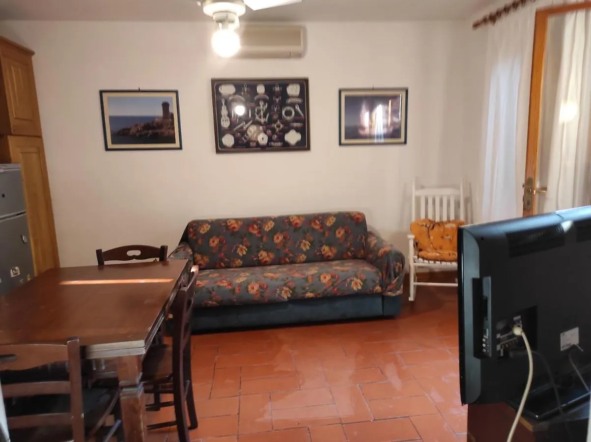 Casa Vacanze In Capraia Isola Porto Vecchio 0*,  Italia